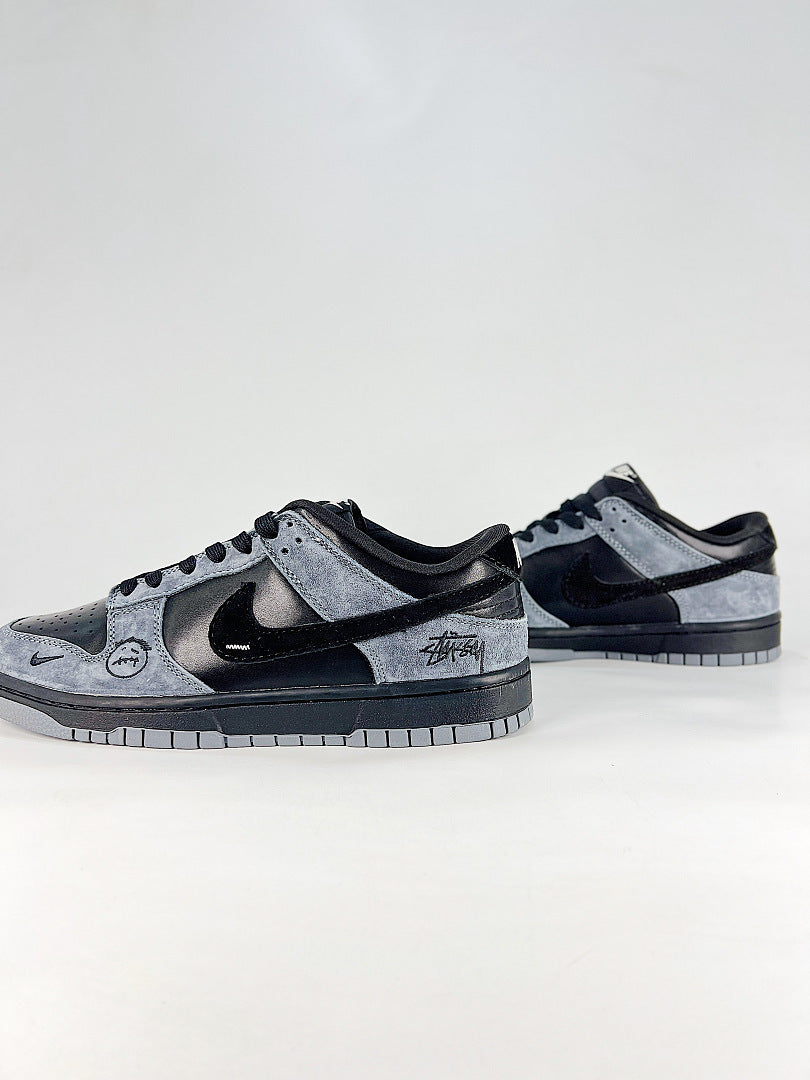 Nike Dunk SB Low DS6608-027 Stussy Graphic Detail Sneakers Gray Black