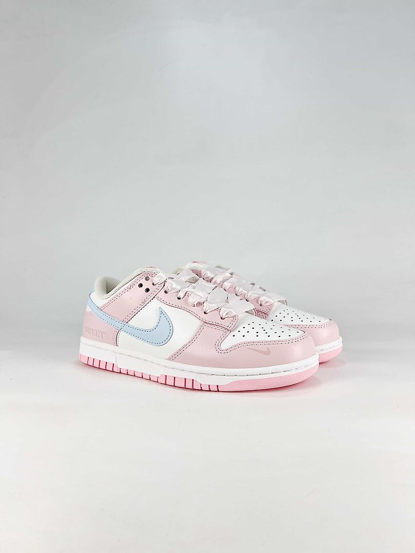 Nike Dunk SB Low IB3484-001 Pastel Swoosh Sneakers White Pink Blue
