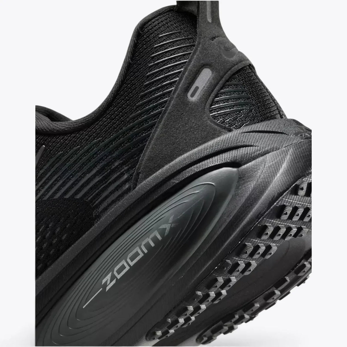 Nike Vomero 18 Triple Black Running Shoes