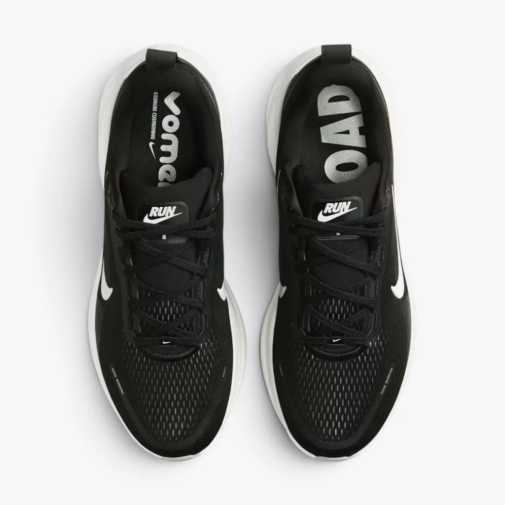Nike Vomero 18 White Black Running Shoes