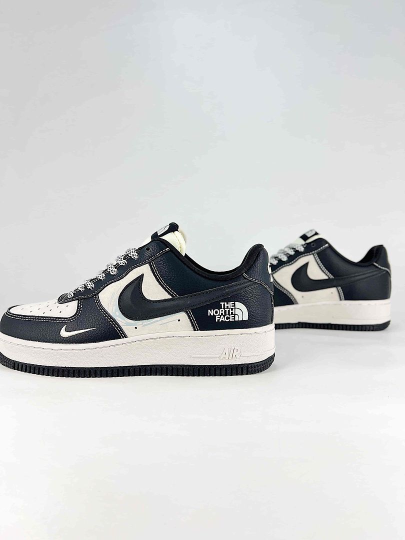 Nike x The North Face Air Force 1 07 Low DF0188-160 Co Branded Sneakers Black White