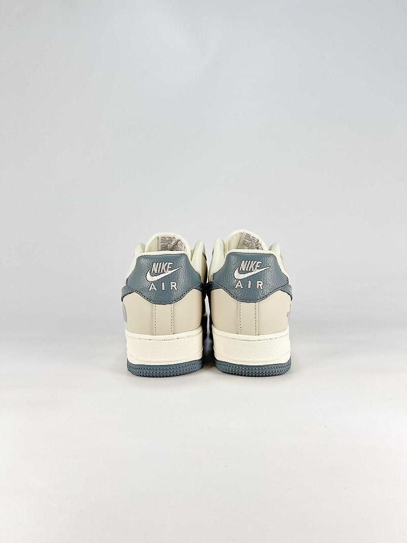 The North Face x Nike Air Force 1 Low Sail Grey Air Sneakers