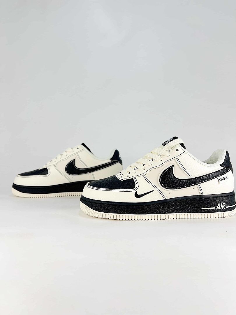 Nike Air Force 1 07 Low DN9688-147 Stussy Double Swoosh Graphic Detail Sneakers White Black