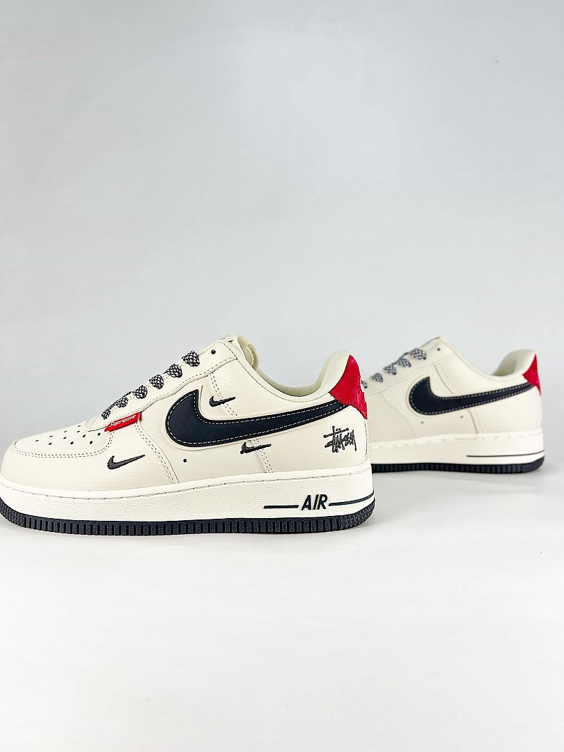Nike Air Force 1 07 Low DW8806-019 Stussy Script Supreme Box Logo Graphic Detail Sneakers Sail Black Red