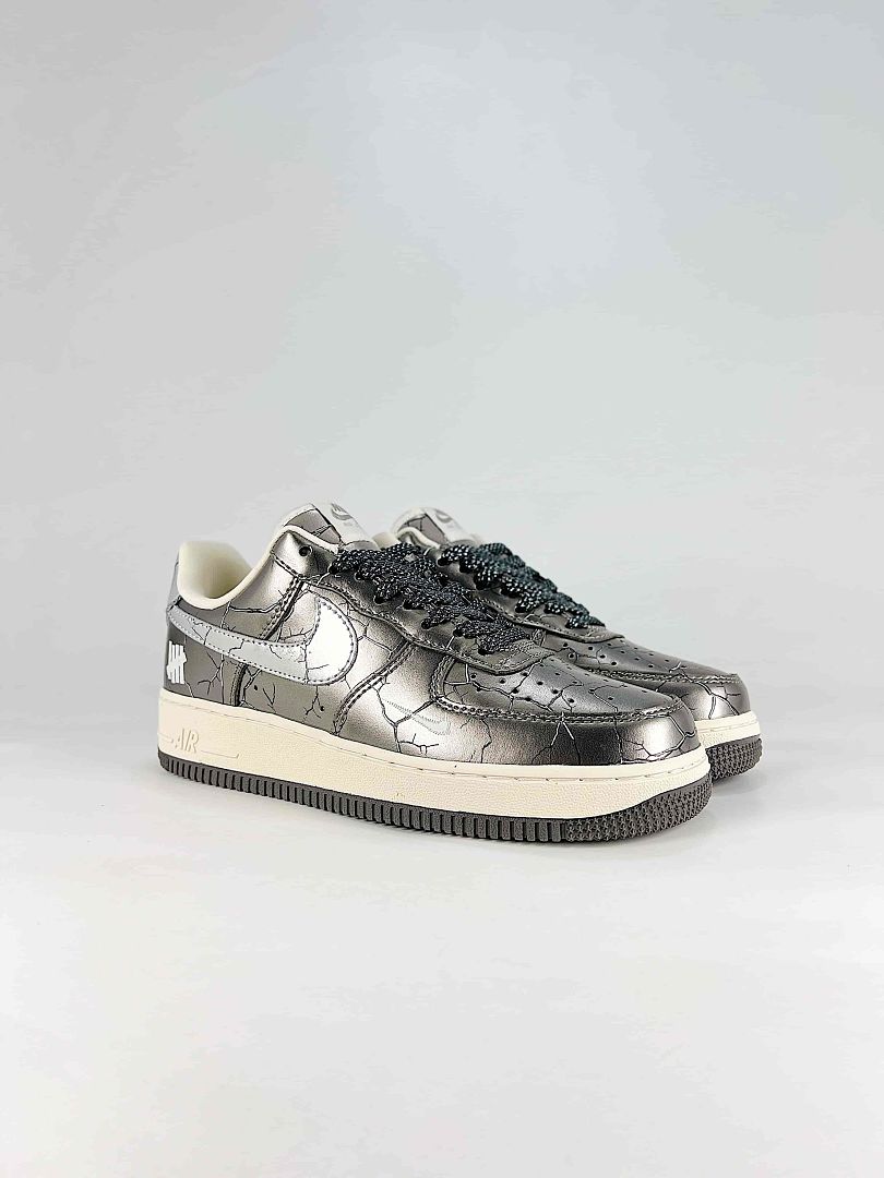 Nike Air Force 1 07 Low JC8888-003 Metallic Crackle Graphic Sneakers Silver Black
