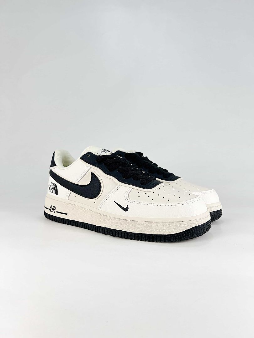 Nike x The North Face Air Force 1 07 Low LF6688-001 Logo Detail Sneakers White Black
