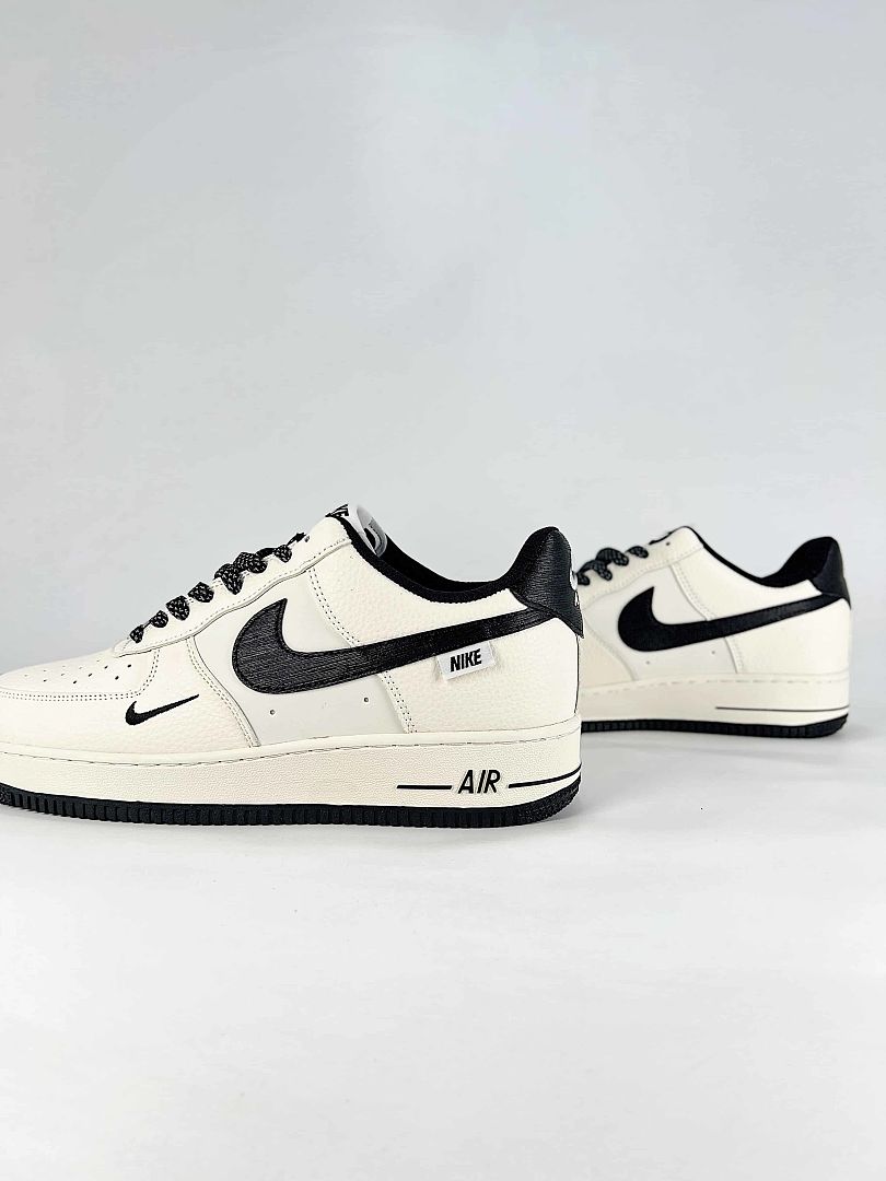 Nike Air Force 1 07 Low SM6668-105 Graphic Detail Sneakers White Black