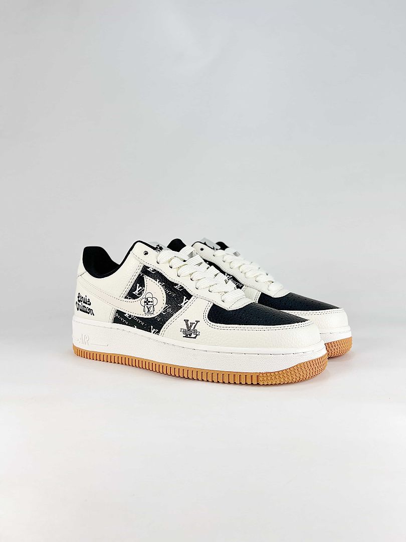 Nike x Louis Vuitton Air Force 1 07 Low WY0655-110 Monogram Graphic Sneakers White Black Gum