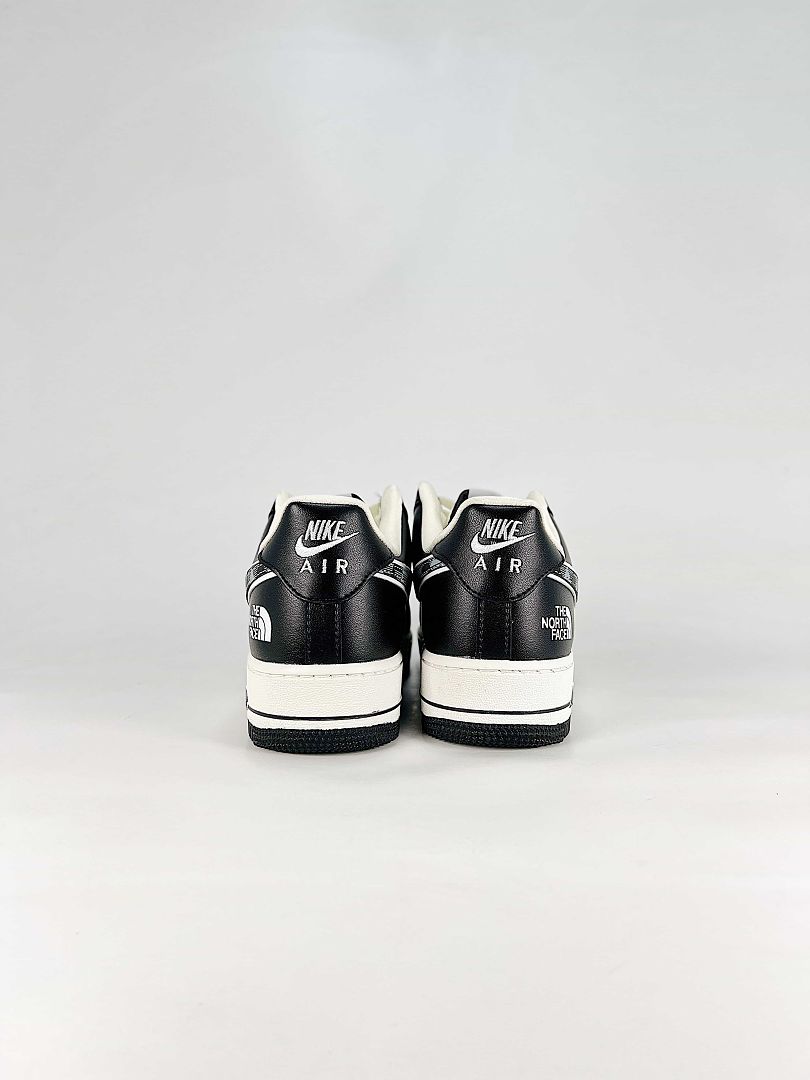 Nike x The North Face Air Force 1 07 Low WY0655-114 Graphic Sneakers Black White Gray