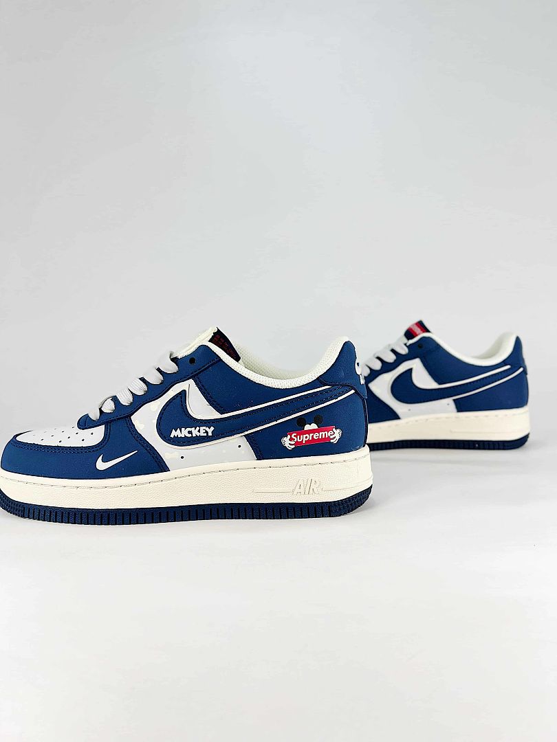 Nike x Supreme Air Force 1 07 Low XS1958-62 Mickey Graphic Sneakers Navy White Red