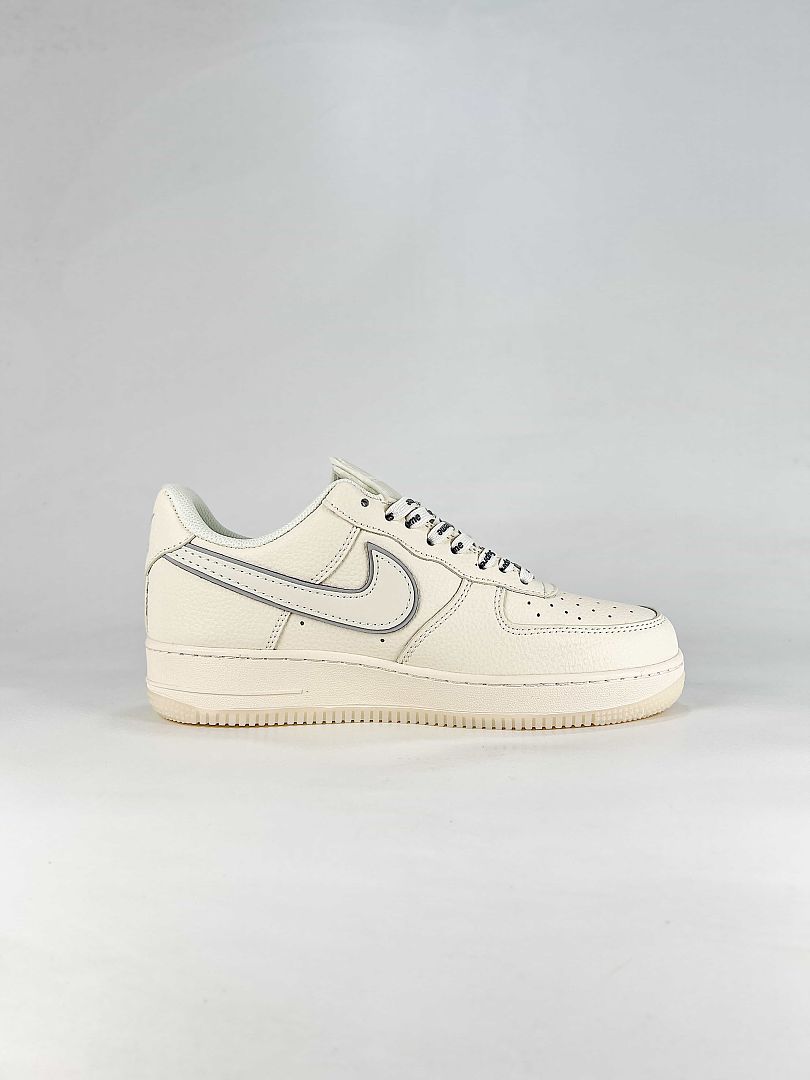 Nike x Supreme Air Force 1 07 Low XX3168-193 Logo Detail Sneakers Cream White Gray