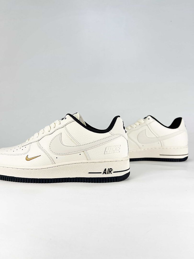 Nike Air Force 1 '07 Low DN9688-135 White Black Sneakers