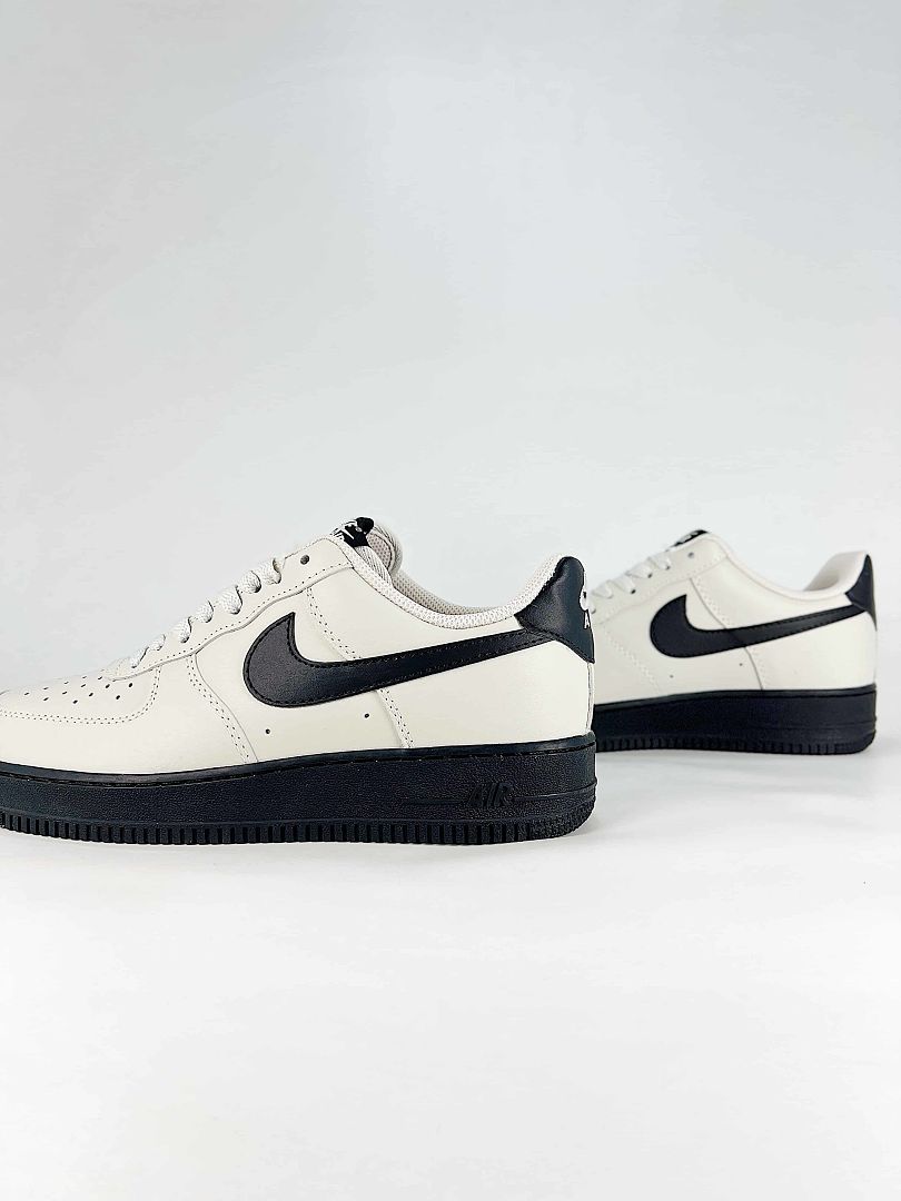 Nike Air Force 1 07 Low FJ4146-005 Classic Low Top Casual Lifestyle Streetwear Sneakers