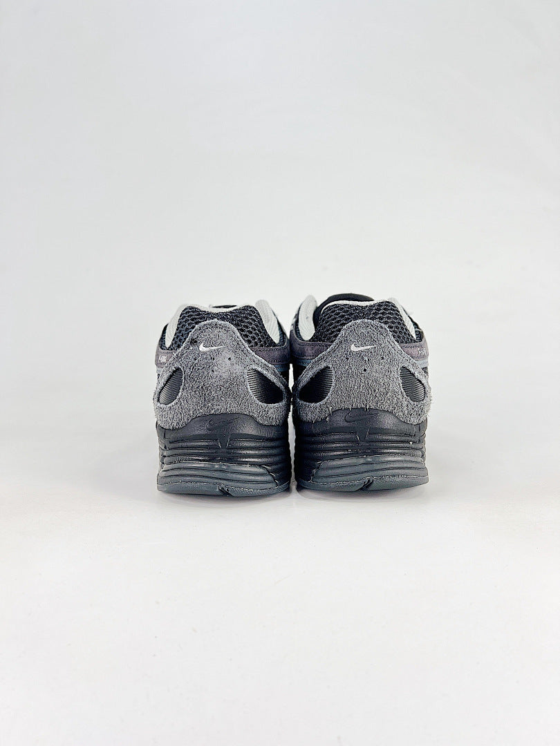Nike P6000 HF0015002 Black Anthracite Metallic Silver Retro Running Inspired Lifestyle Sneakers