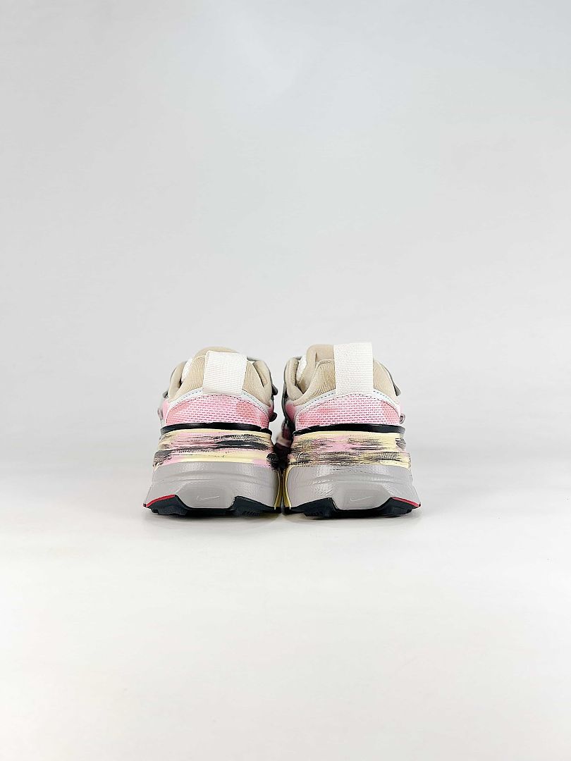 Nike V2K Run FD0736-100 White Pink Silver Retro Sneakers