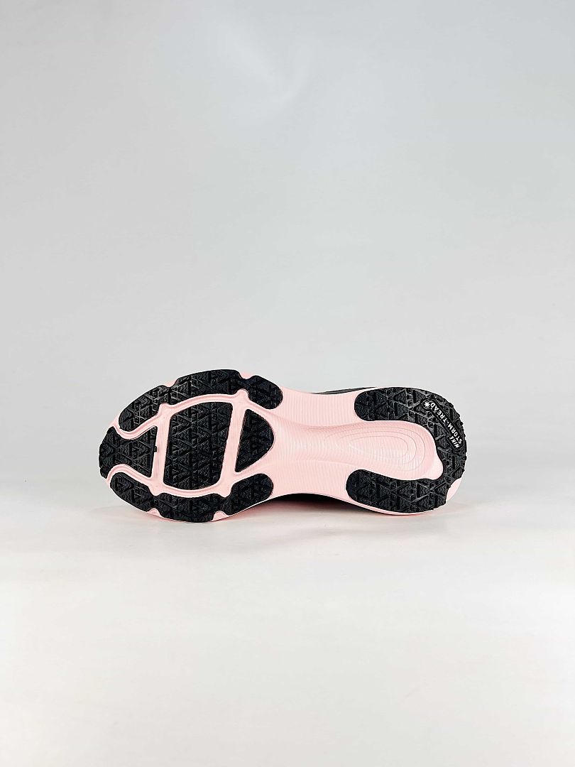 Nike Vomero 18 GTX HQ7002-003 Black Grey Pink Running Sneakers