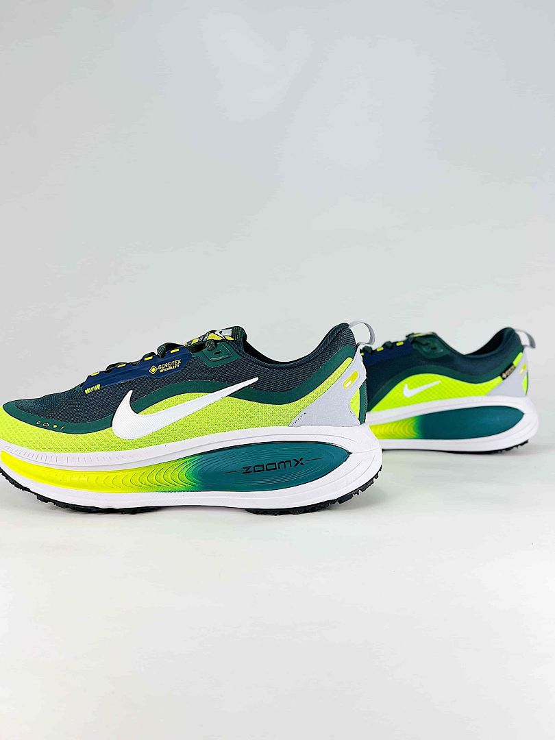 Nike Vomero 18 GTX HQE980-044 Black Teal Volt Running Sneakers
