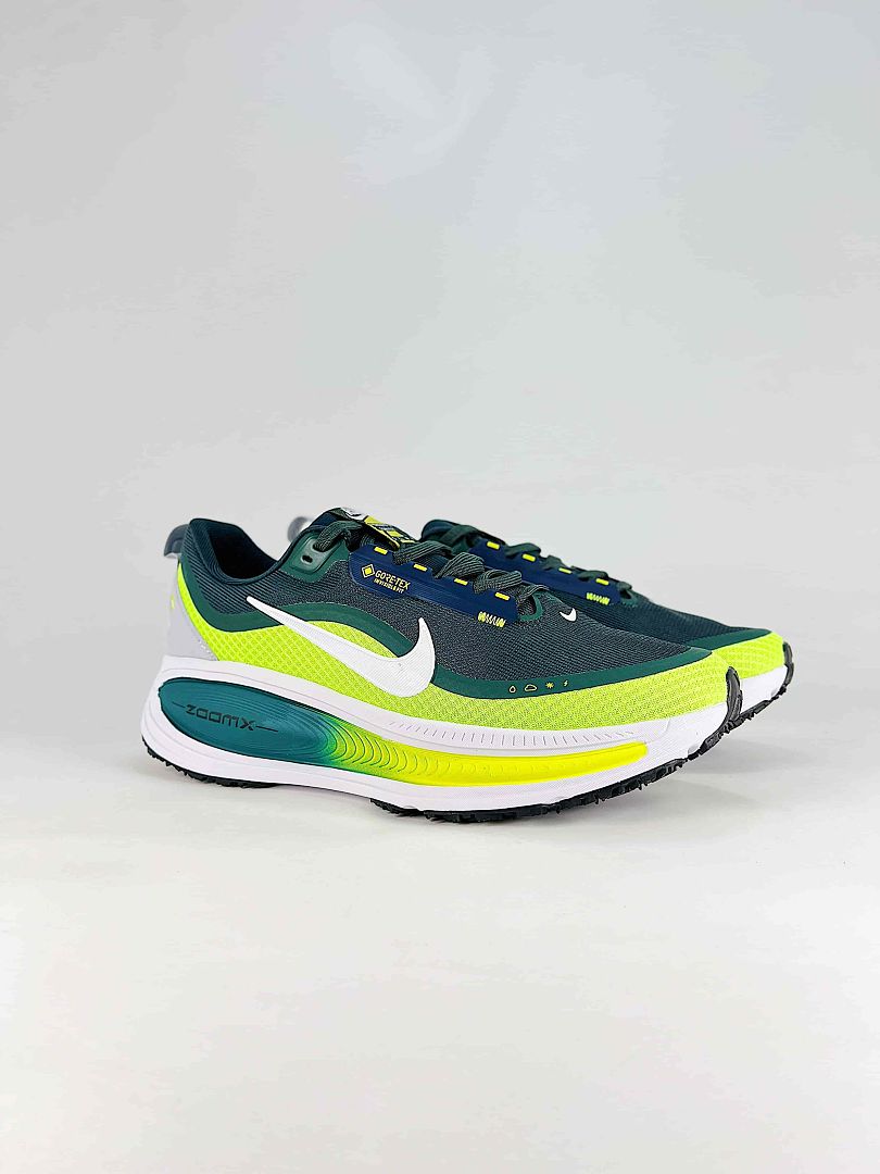 Nike Vomero 18 GTX HQE980-044 Black Teal Volt Running Sneakers