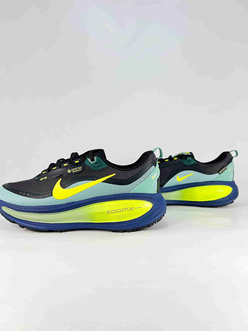 Nike Vomero 18 GTX HQE980-064 Black Teal Blue Volt Running Sneakers