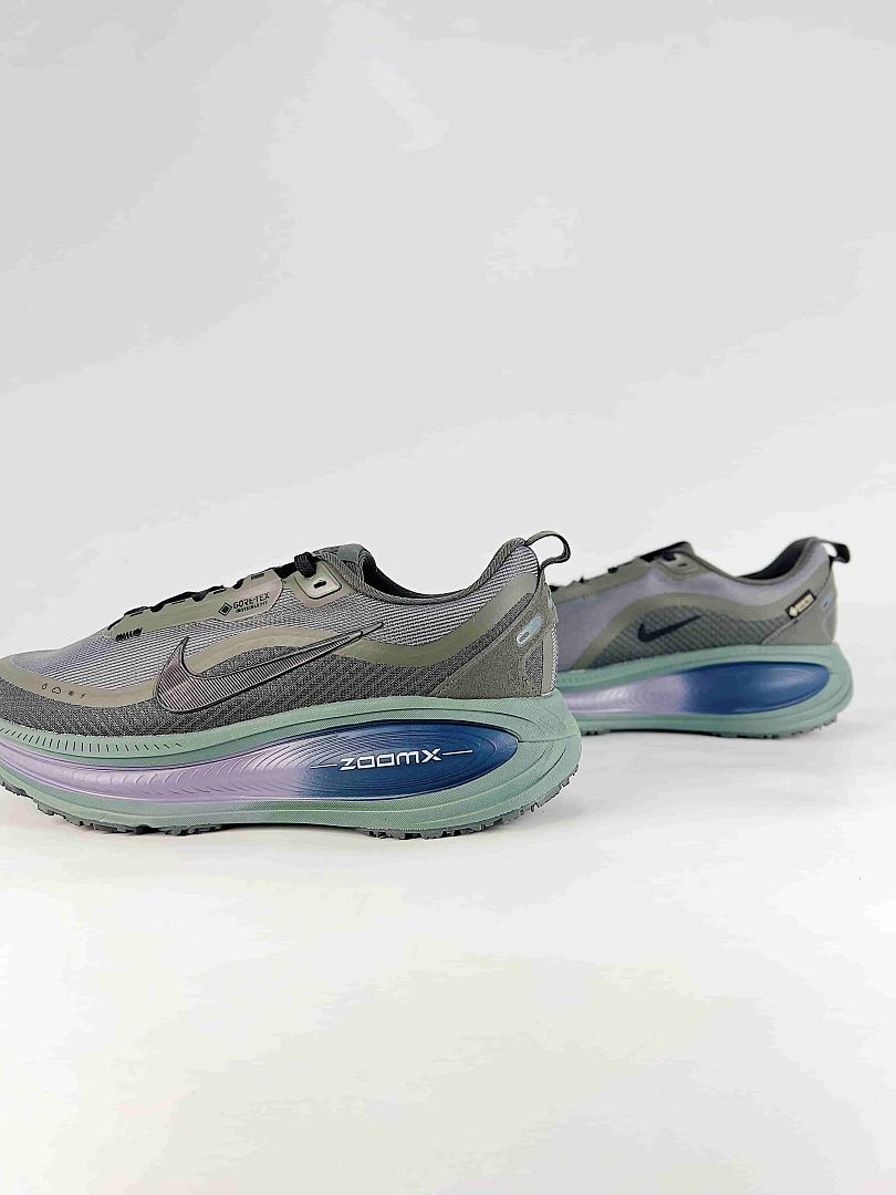 Nike Vomero 18 GTX HQE980-084 Grey Olive Blue Purple Running Sneakers