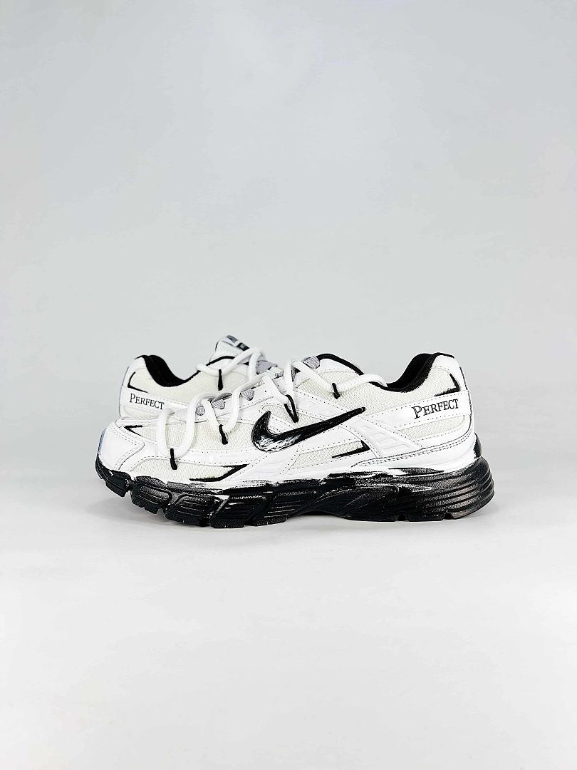 Nike Initiator White Black Chunky Sole Retro Running Sneakers